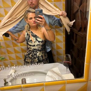 Gallery Photo 9