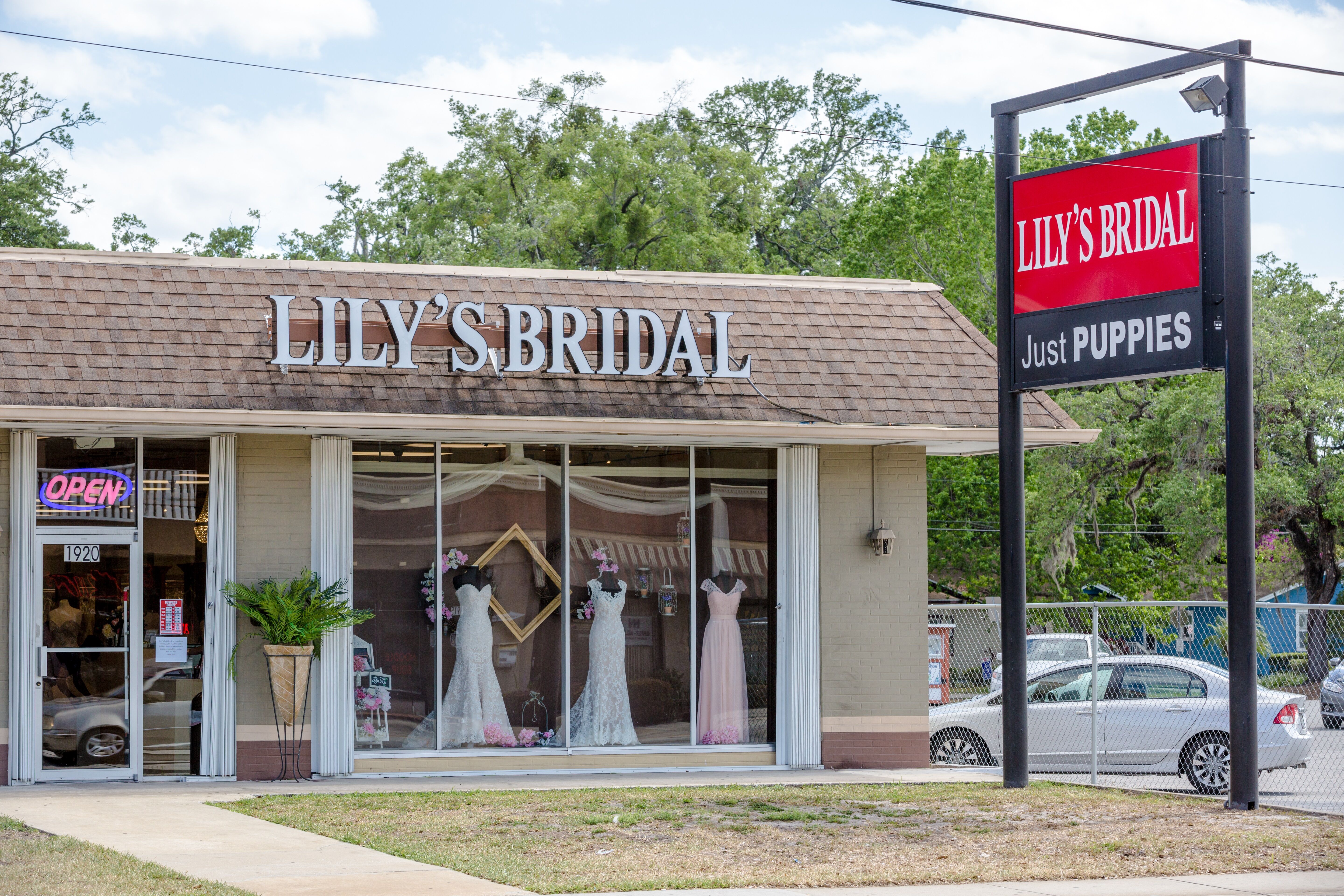 lily bridal shop