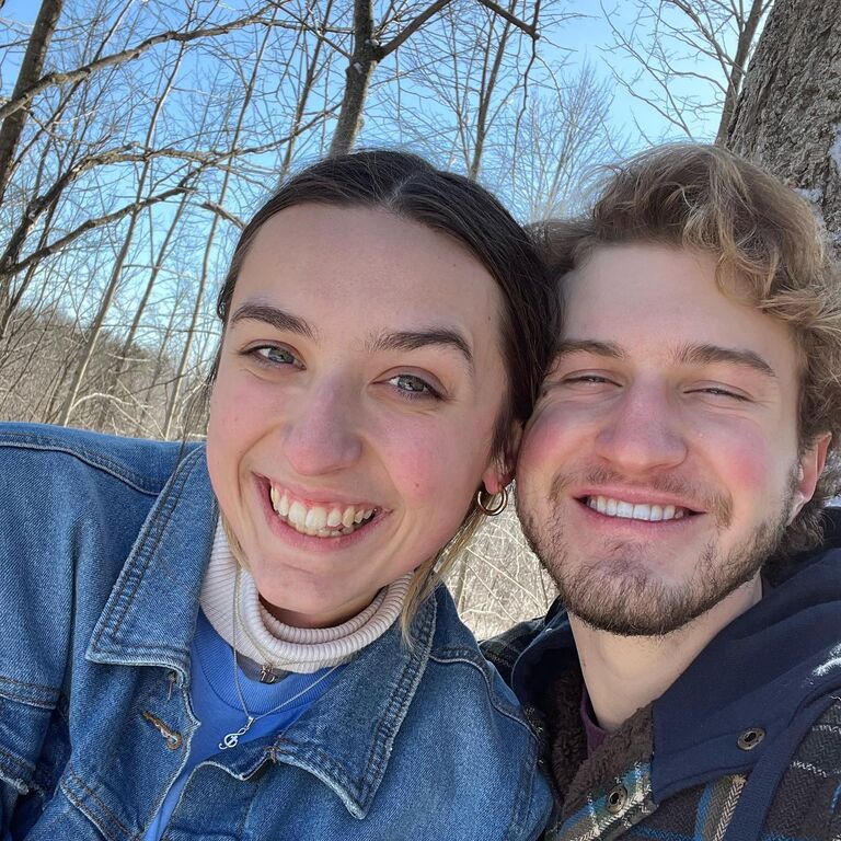 Cute selfie of the happy couple!