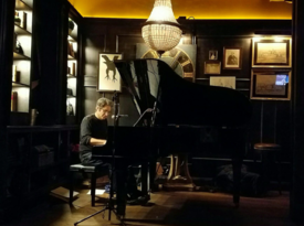 Larry Ebert -Ultimate Party Pianist and Pop Singer - Pianist - San Francisco, CA - Hero Gallery 3