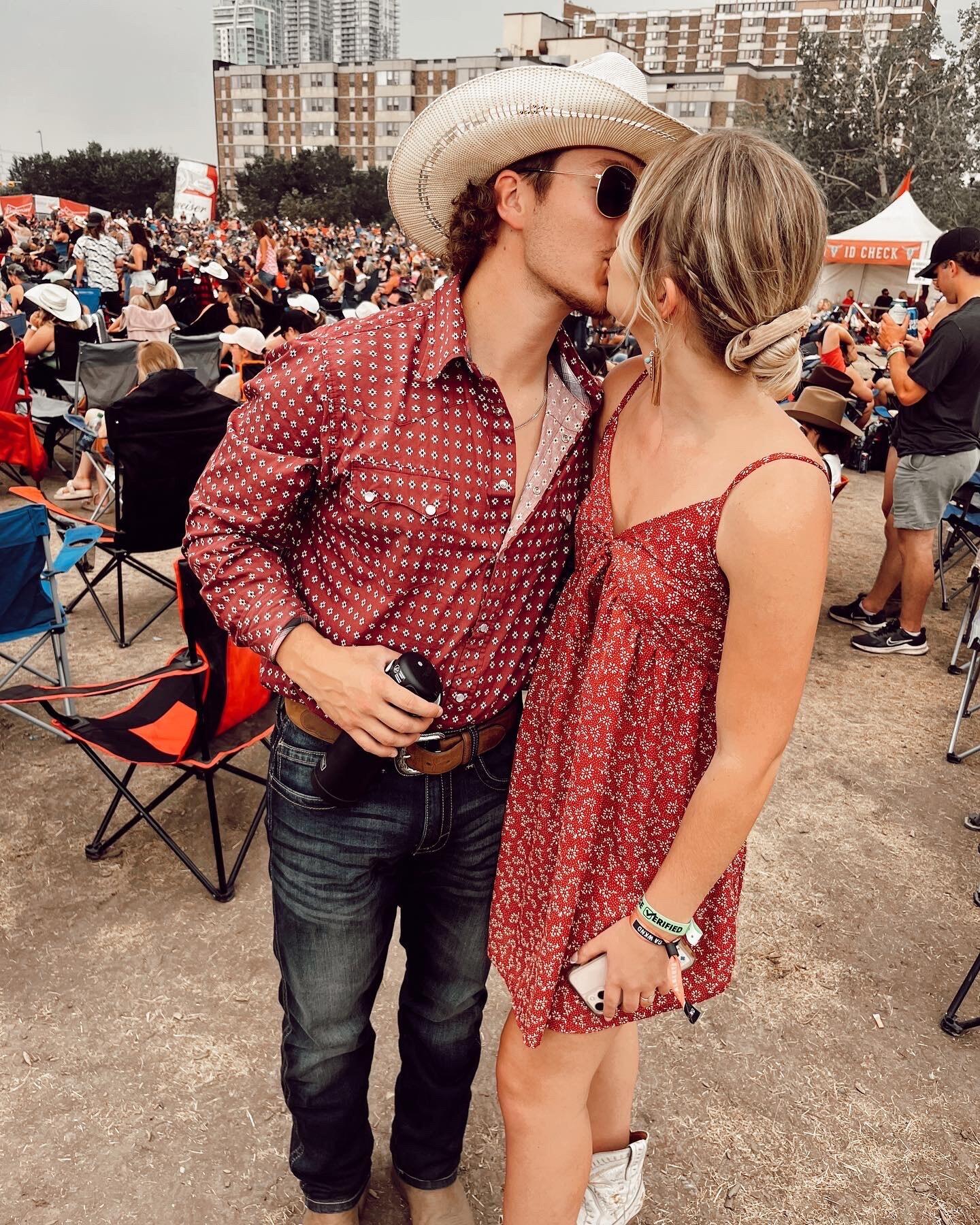 Country Thunder 2022 in Calgary, Alberta. Our first of many concerts, festivals, and trips to come! We saw Morgan Wallen, Hardy, Riley Green, and had the best time with our friends and family. 
