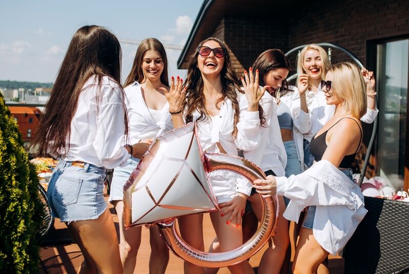 30 Popular Bachelorette Party Gifts Ideas Your Bride-to-Be adore