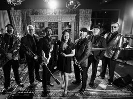 Little Miss and the Boom - Swing Band - Mansfield, MA - Hero Gallery 1