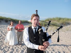 Patrick Roniger- Professional Bagpiper - Bagpiper - New York City, NY - Hero Gallery 3