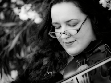 Amy McNally: Fiddler For Hire - Fiddler Madison, WI - The Bash