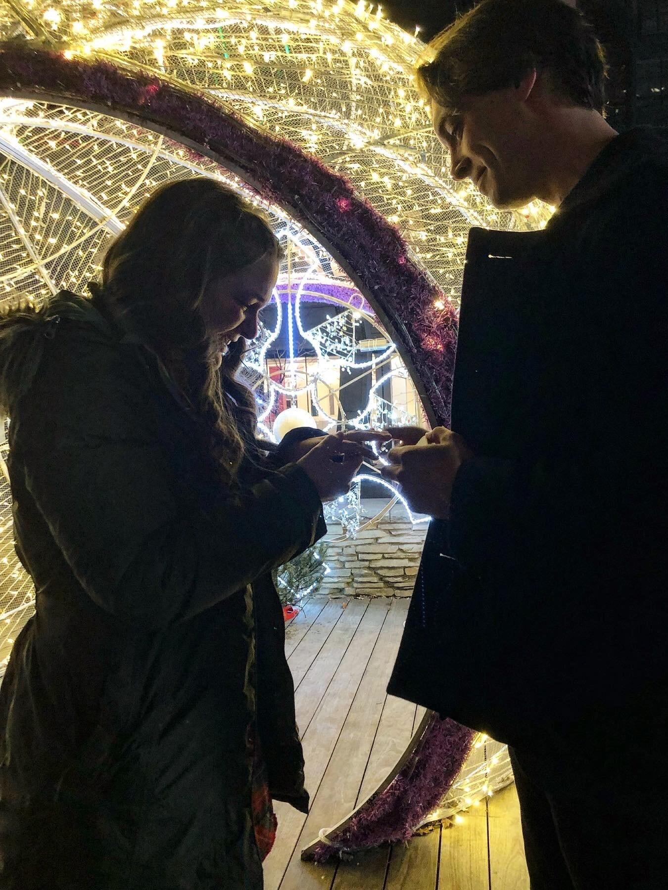 Sydney woke up and told Jon that she had a dream about him proposing. She suggested they get brunch at the restaurant where they had their first date, Sips and Such. 