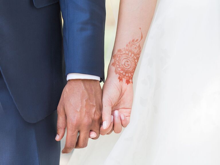 Simple bridal henna tattoo by Kate Webber Photography