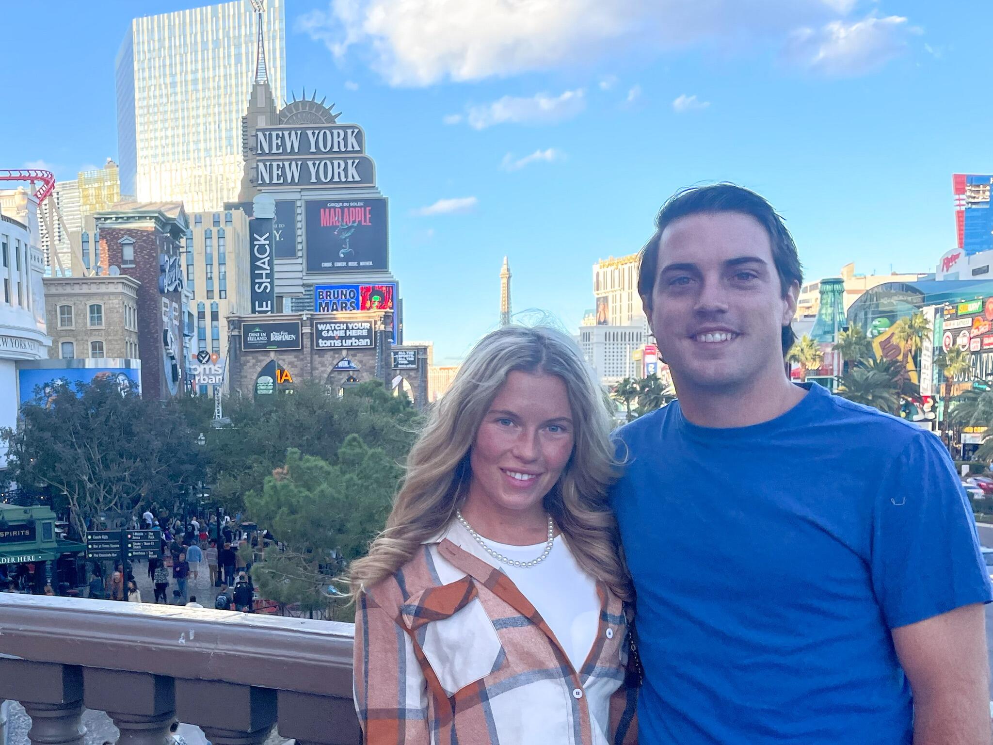 We had the chance to meet up together in Vegas! I happened to be there for work..and so did he! That is true luck :)