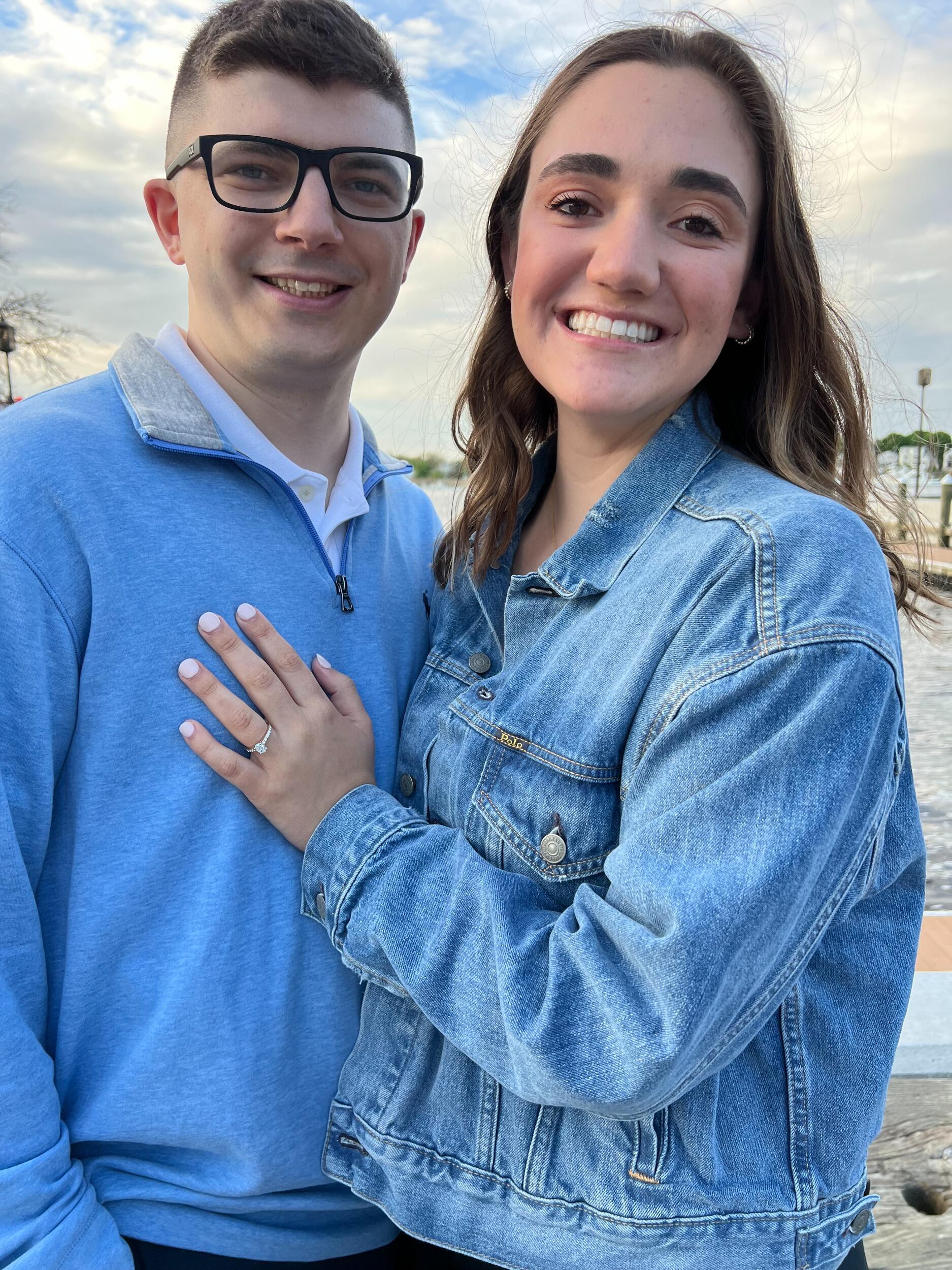 David proposed to Marissa in Newburyport, where they went on their first date. She said YES, obviously! The proposal was followed by dinner with both of their parents at the Black Cow, the restaurant where it all began. 