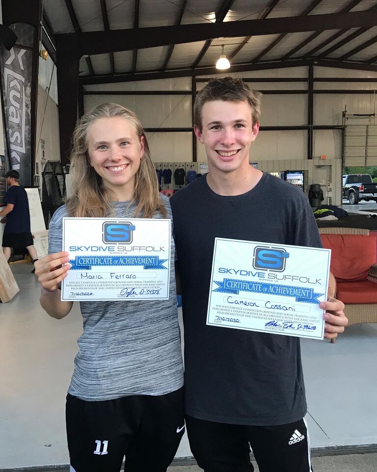 Skydiving in Suffolk, VA