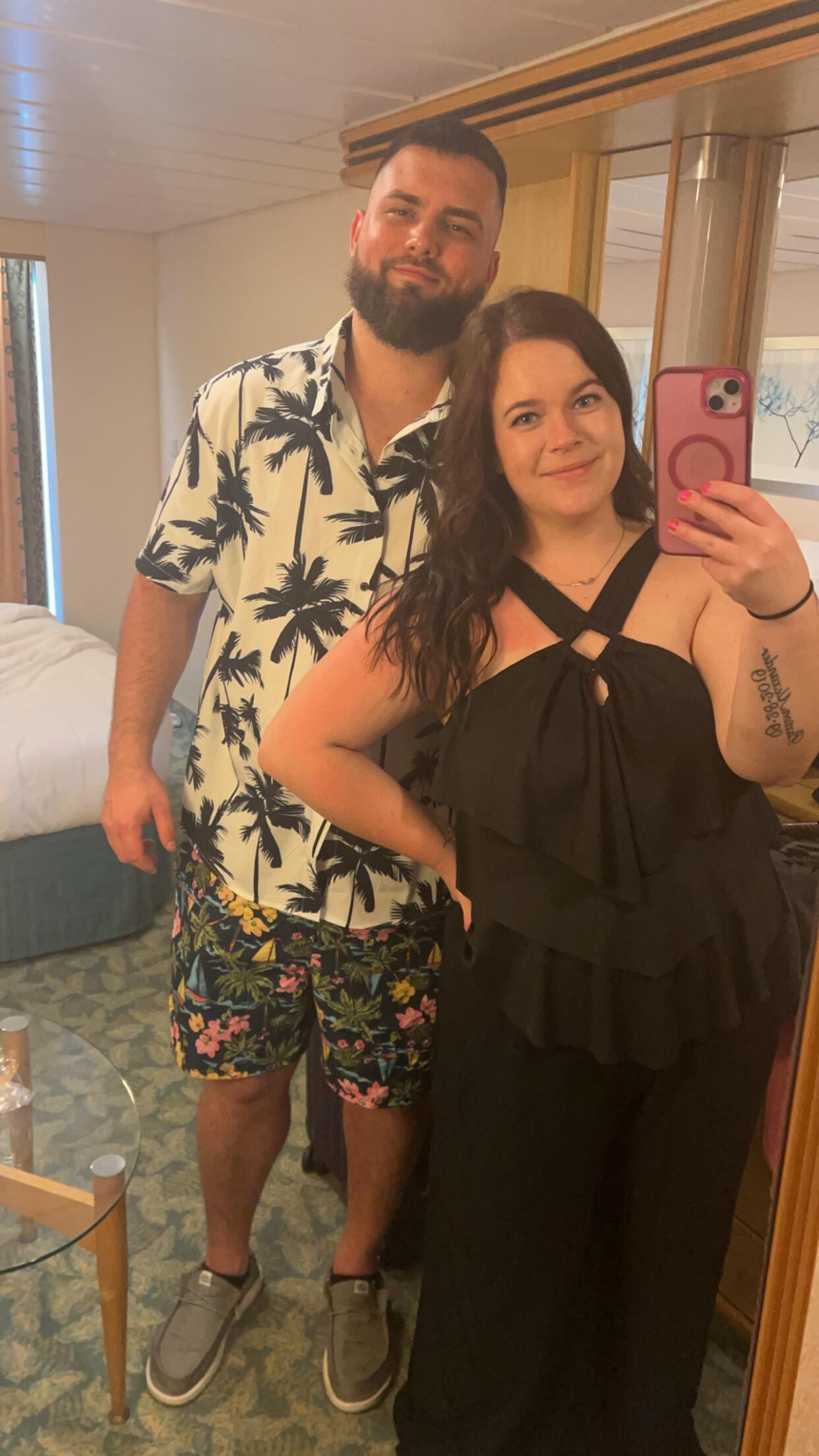 Parents vacay cruising😎