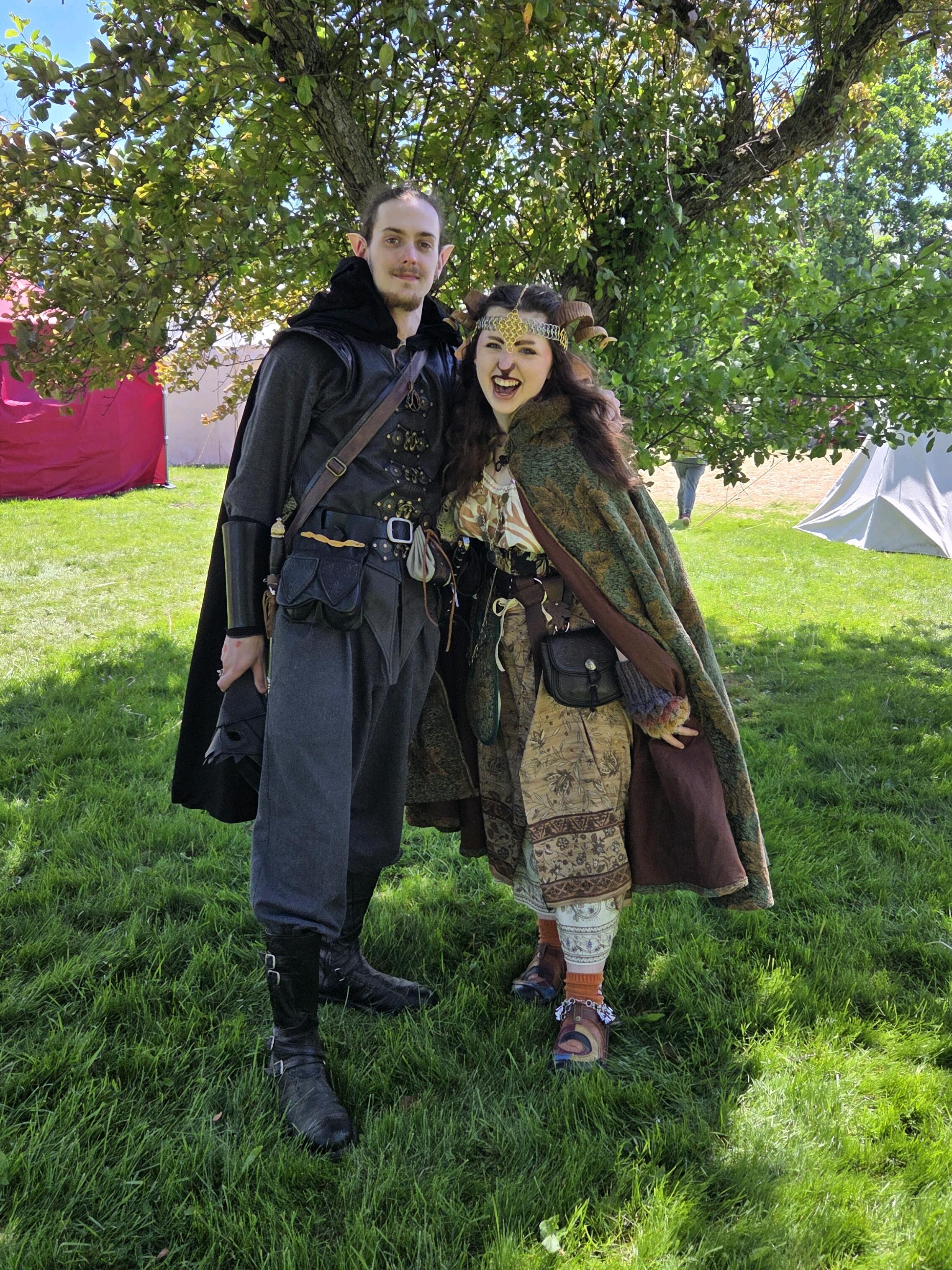 Another renfaire in the books!! It was last-minute planned and we only went one day, but it was still loads of fun. Of course, we impulse bought more swords, lol.