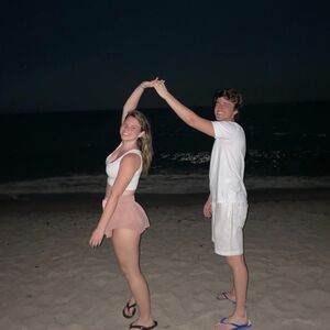 Gallery Photo 9