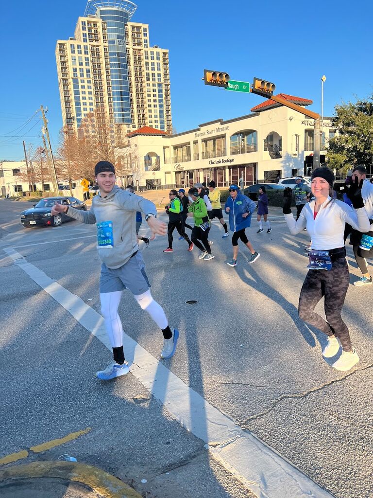 Before we knew each other, Sam & I both signed up for the Houston Marathon!!
