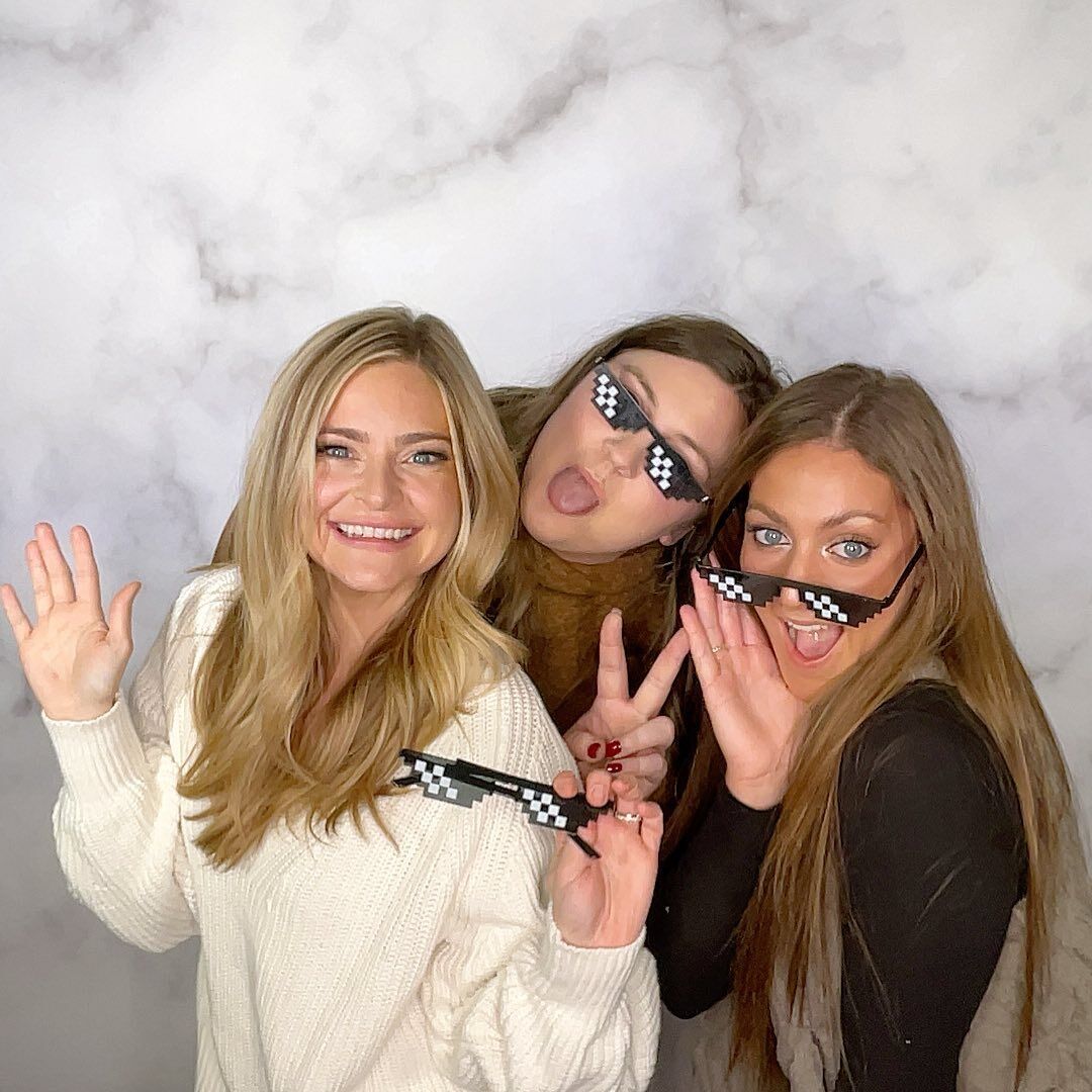 Pixel Clear Photo Booth | Photo Booths - The Knot
