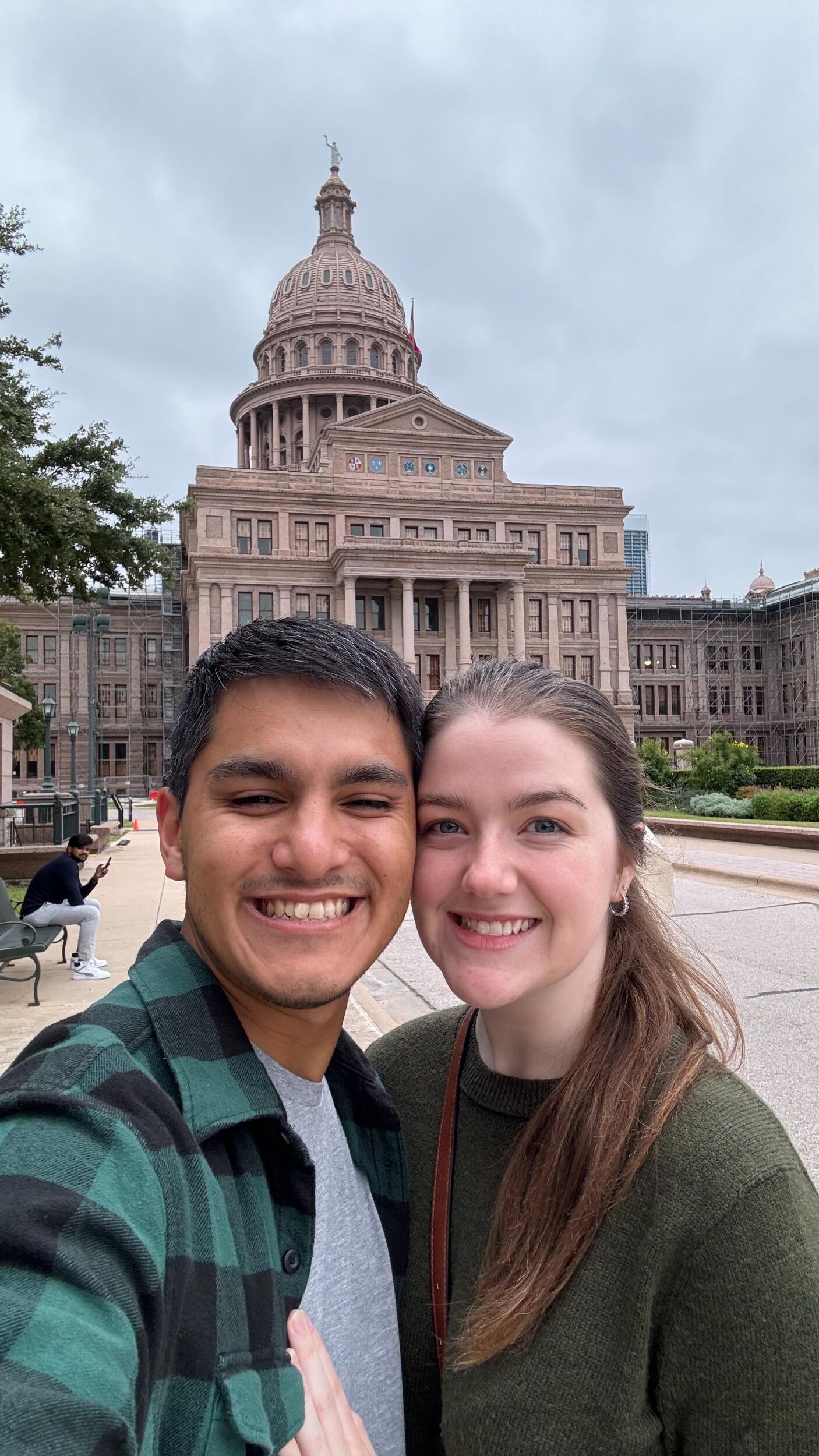 Emma and Logan visit Texas! #rememberthealamo