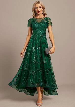Celebrate this proud and beautiful milestone in the JJ's House Glara A-line Lace Mother of the Bride Dress! Designed with elegant details and a sophisticated silhouette, this gorgeous outfit ensures you look stunning and feel confident as you witness your child's unforgettable day.