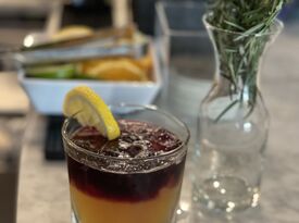 Social Stir Bartending - Bartender - Baton Rouge, LA - Hero Gallery 2