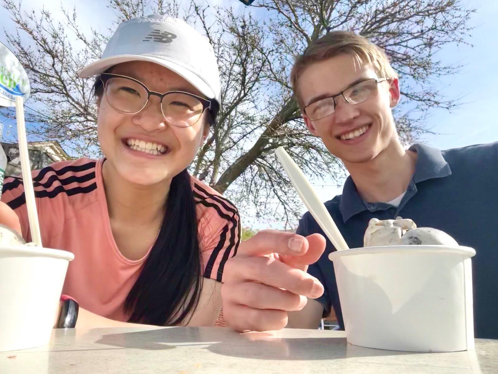 William helps Victoria move out from her Freshman dorm before going on a long walk by the Wollaston Beach together and getting ice cream.
