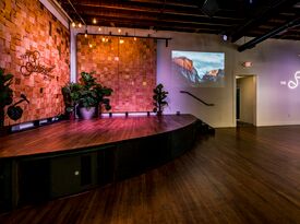 The Sunset Room - Private Room - Austin, TX - Hero Gallery 2
