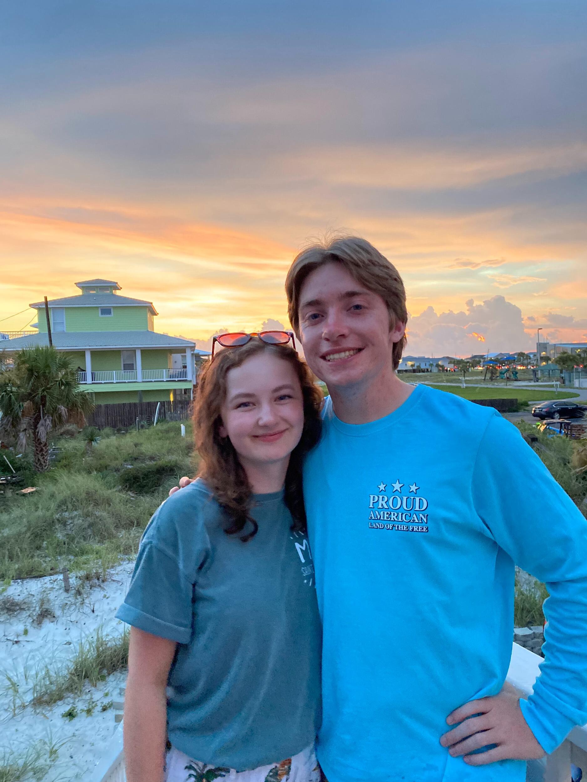 Michael went to Pensacola for the Valldeperas family vacation!