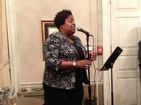 Tracy Mace, Vocalist - Jazz Singer - Philadelphia, PA - Hero Gallery 4