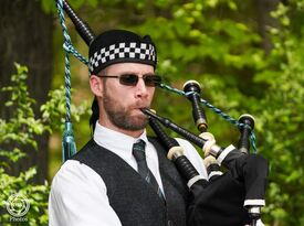 Kirk Van Hyning - Highland Bagpiper - Bagpiper - Raleigh, NC - Hero Gallery 2