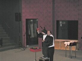 The Magic Of Brian Holt - Comedy Magician - Loves Park, IL - Hero Gallery 4