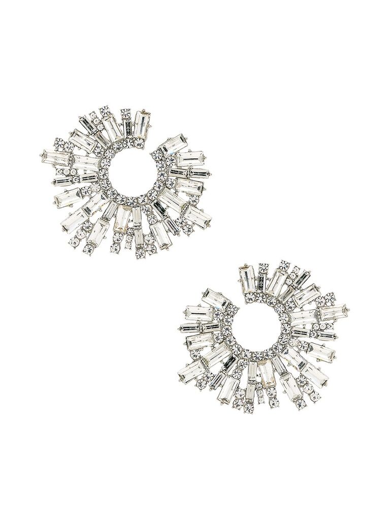 The Best Bridal Statement Earrings for 2024 | Pearl, Gold, Silver