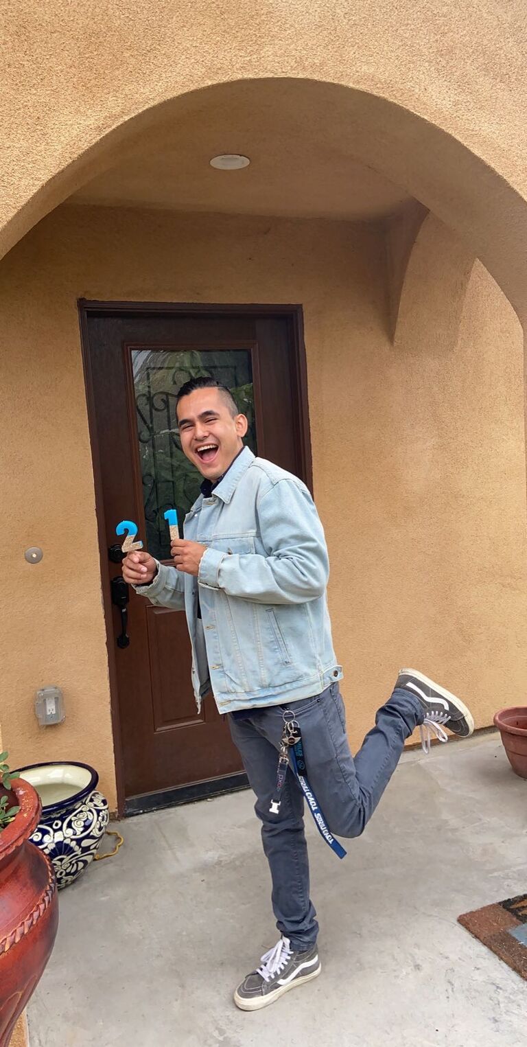 We celebrated Juan’s 21st birthday as a couple with breakfast from his favorite place and gifts. 