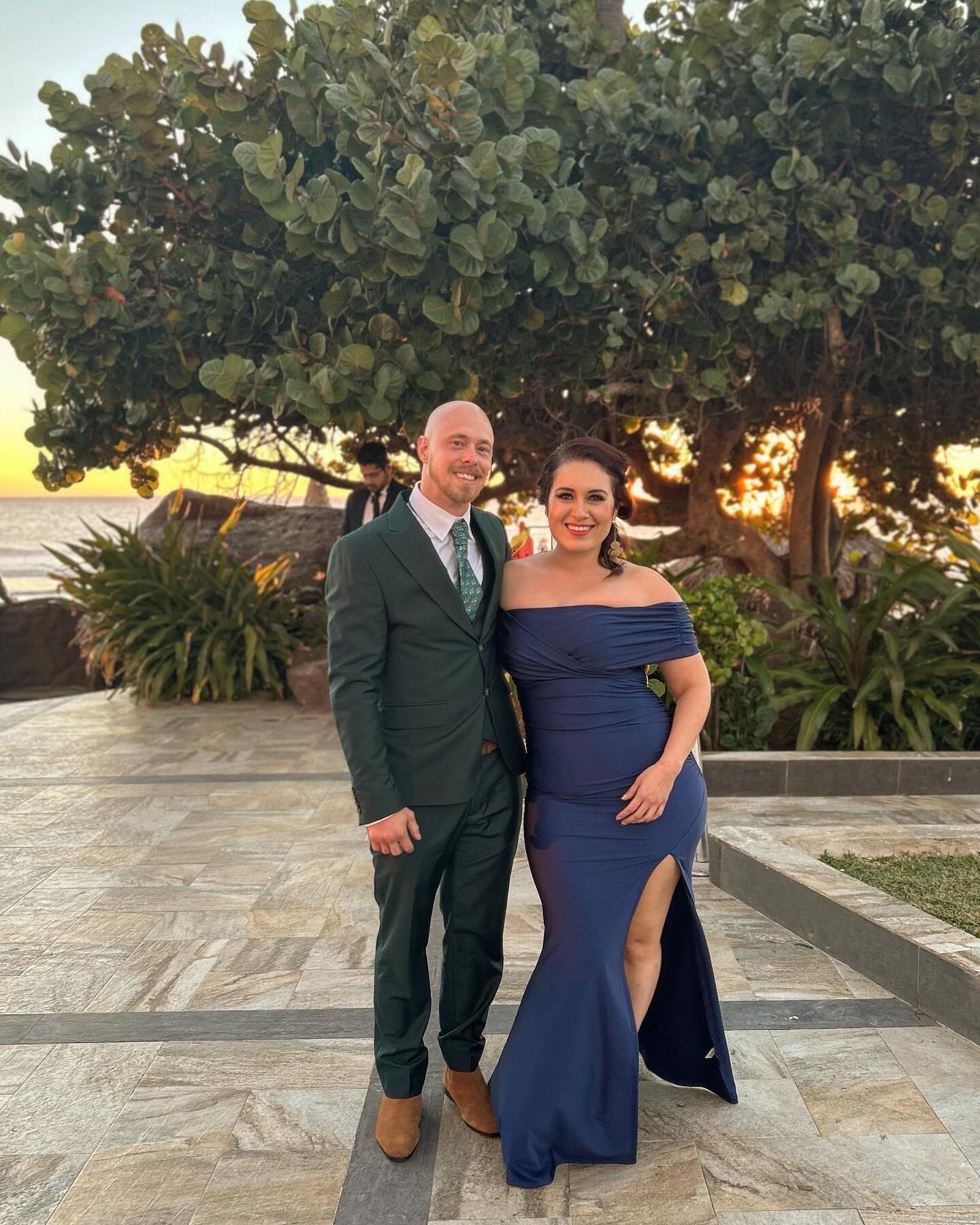 he did liked weddings in México