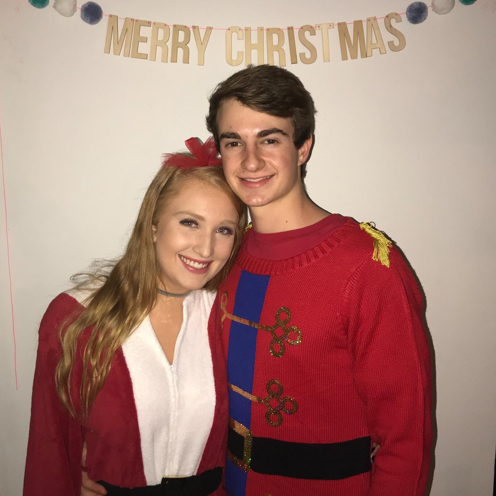 Callan & Garret met freshman year of college at Garret's fraternity house at the University of Arkansas.

After becoming friends and spending time together in group settings, Callan decided to take Garret to a sorority function a few months later. 