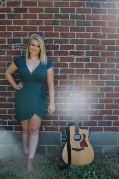 Allie Keck - Acoustic Guitarist - Nashville, TN - Hero Main