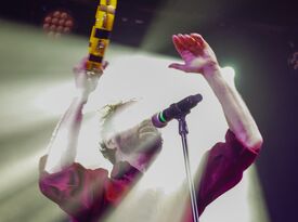 The Love Junkies - Cover Band - Commerce Township, MI - Hero Gallery 3