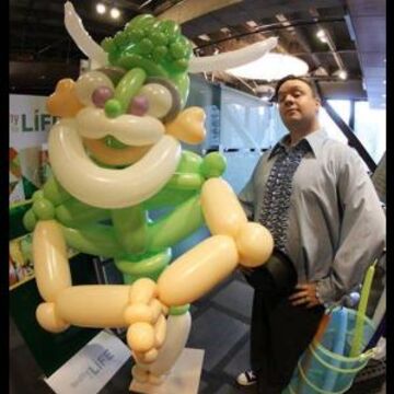 Tuxedo Jimmy - Balloon Twister - Portland, OR - Hero Main