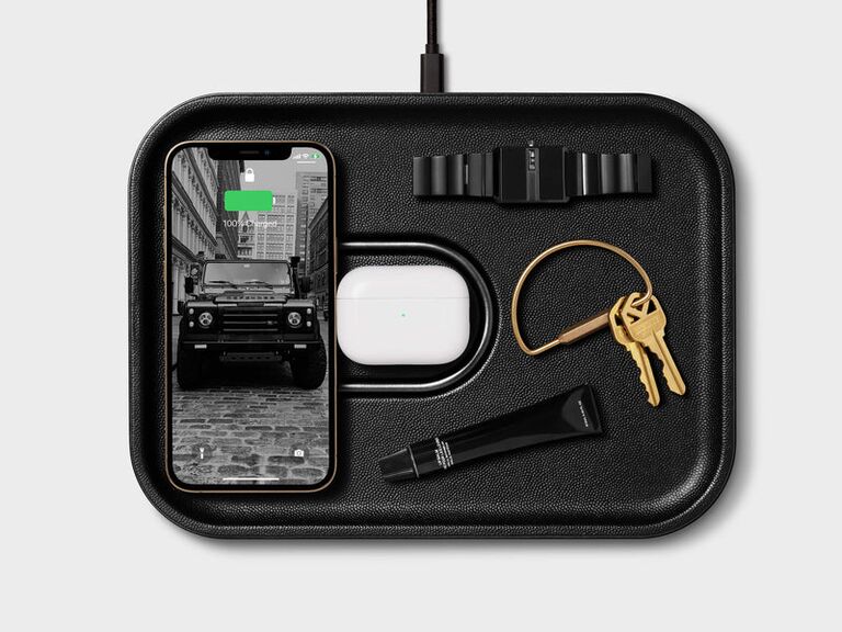Courant leather charging tray