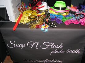 Snap N Flash photo booth rental - Photo Booth - Sturbridge, MA - Hero Gallery 3