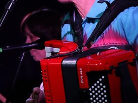 Alan Meyers - Accordion Player - Pittsburgh, PA - Hero Gallery 3