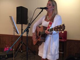 Kate Barnett - Singer Guitarist - Austin, TX - Hero Gallery 2