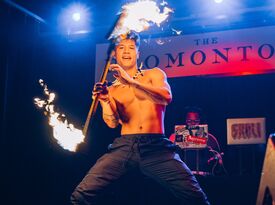 Luke Embers - Fire Dancer - Chicago, IL - Hero Gallery 3