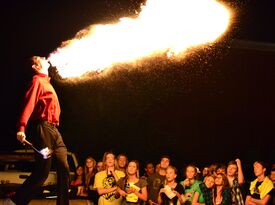 Slick Shows - Circus Performer - North Richland Hills, TX - Hero Gallery 2