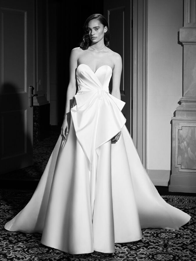 See New Viktor & Rolf Wedding Dresses For 2020 & 2021