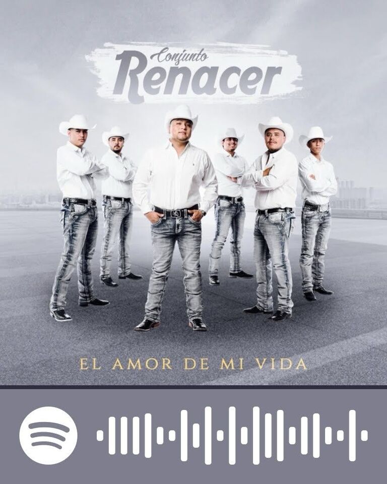 "¿Qué por qué me enamoré de ti?
Que pregunta tan sencilla para responderse"