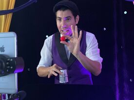 Arty Loon Live! Virtual Magic Shows and MORE! - Magician - Los Angeles, CA - Hero Gallery 4