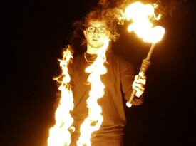 Juggler, Fire & Flow Performer, Magician - Circus Performer - Guelph, ON - Hero Gallery 1