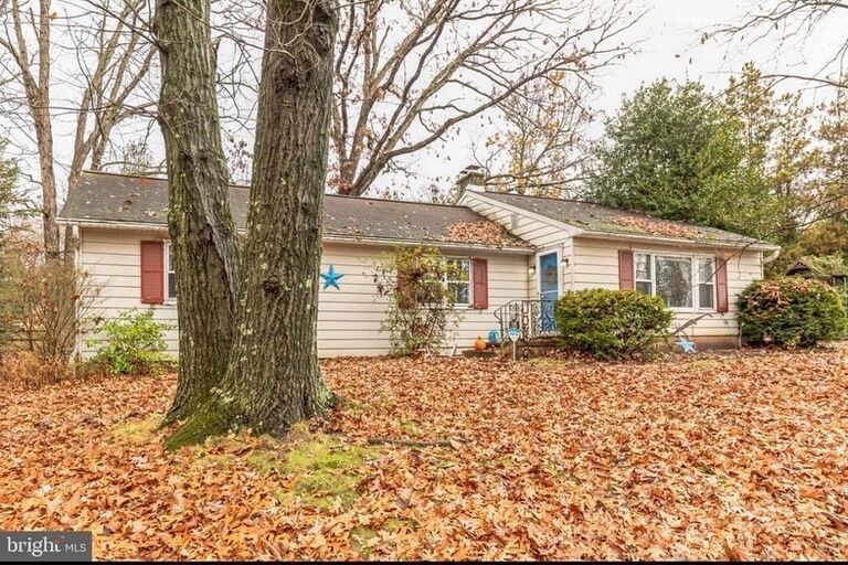 Julianna and Emmett make settlement on this first home, a small rancher in Telford, PA. 
