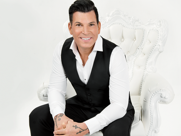 Wedding Planner David Tutera Told Us About His Wedding Plans