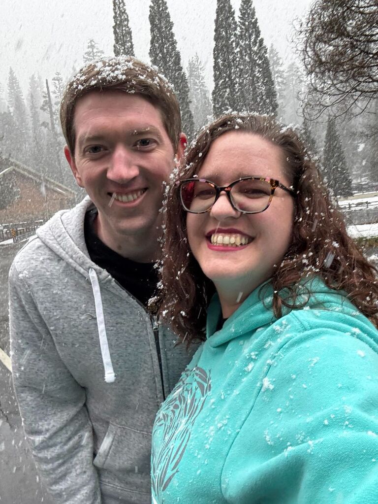 It's snowing at Hume Lake, CA!