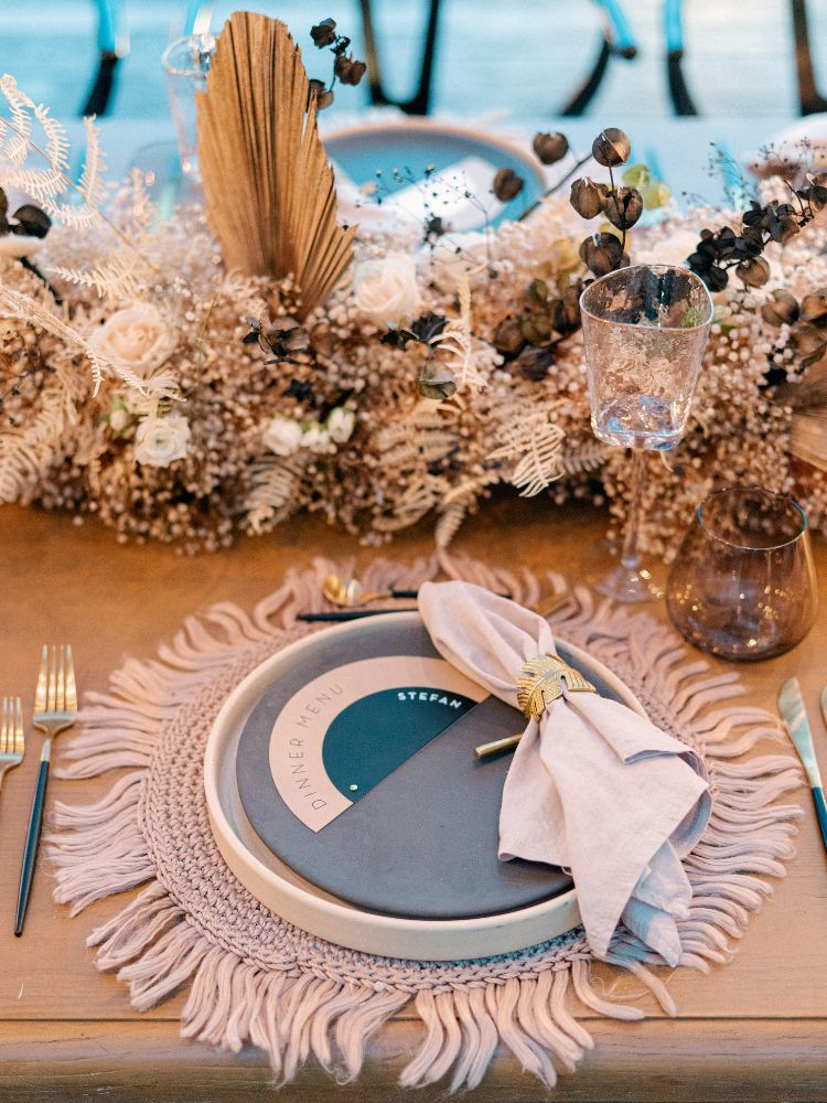 20 Unique Wedding Reception Place Settings for Every Style - Chicago Style  Weddings