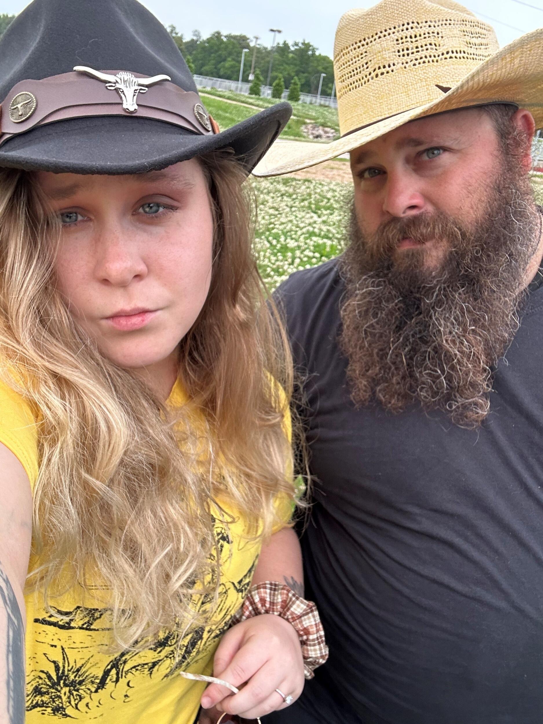 keeping the excitement alive and going on a date to the rodeo (it was not our first)